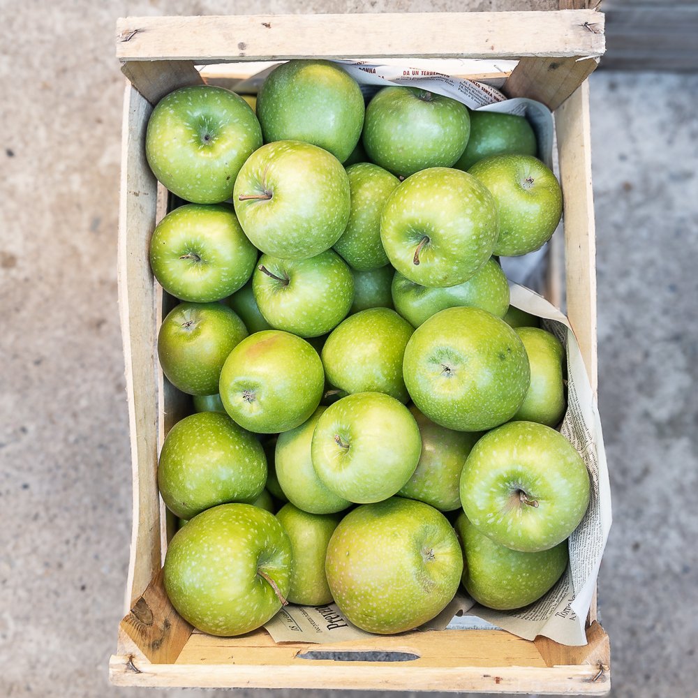 Mele-Granny-Smith_collina-guisachan-frutta-domicilio-Torino-2 Mele Granny Smith - immagine 1